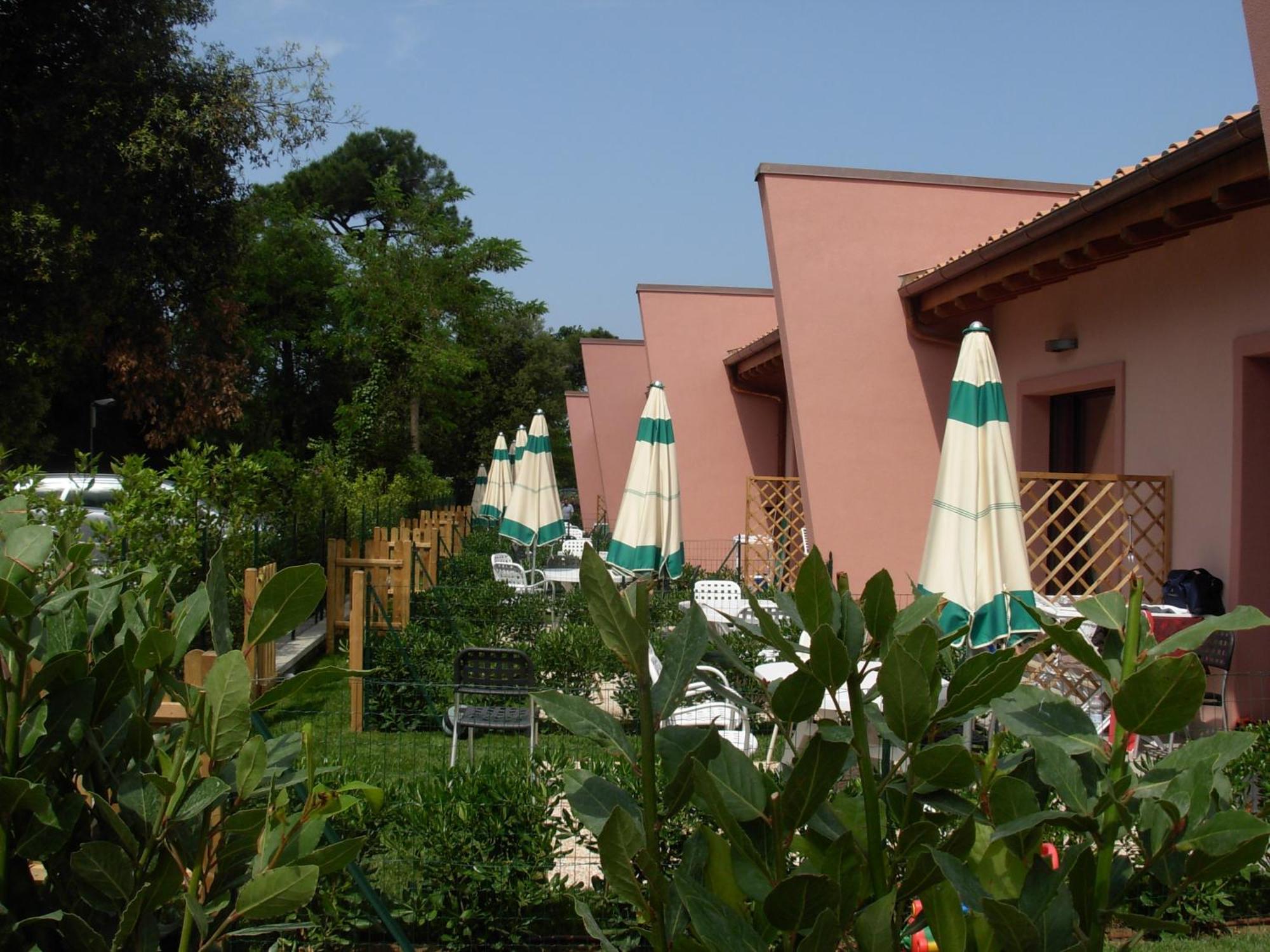 Miramare Resort Tirrenia Luaran gambar